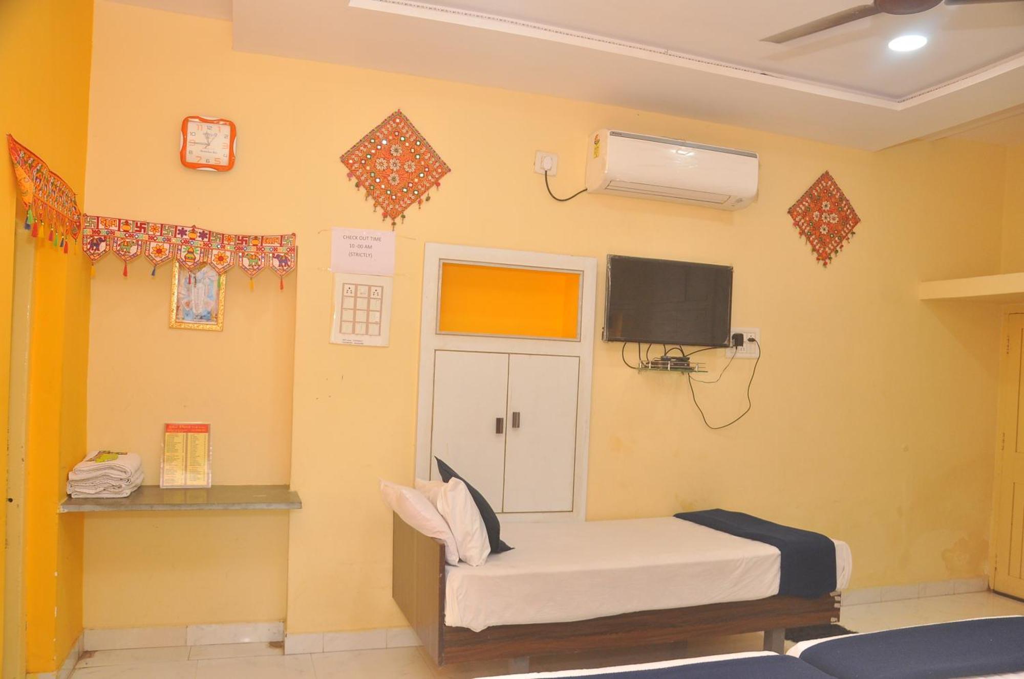 Chitrakut Bungalows Dwarka (Gujarat) Exterior foto