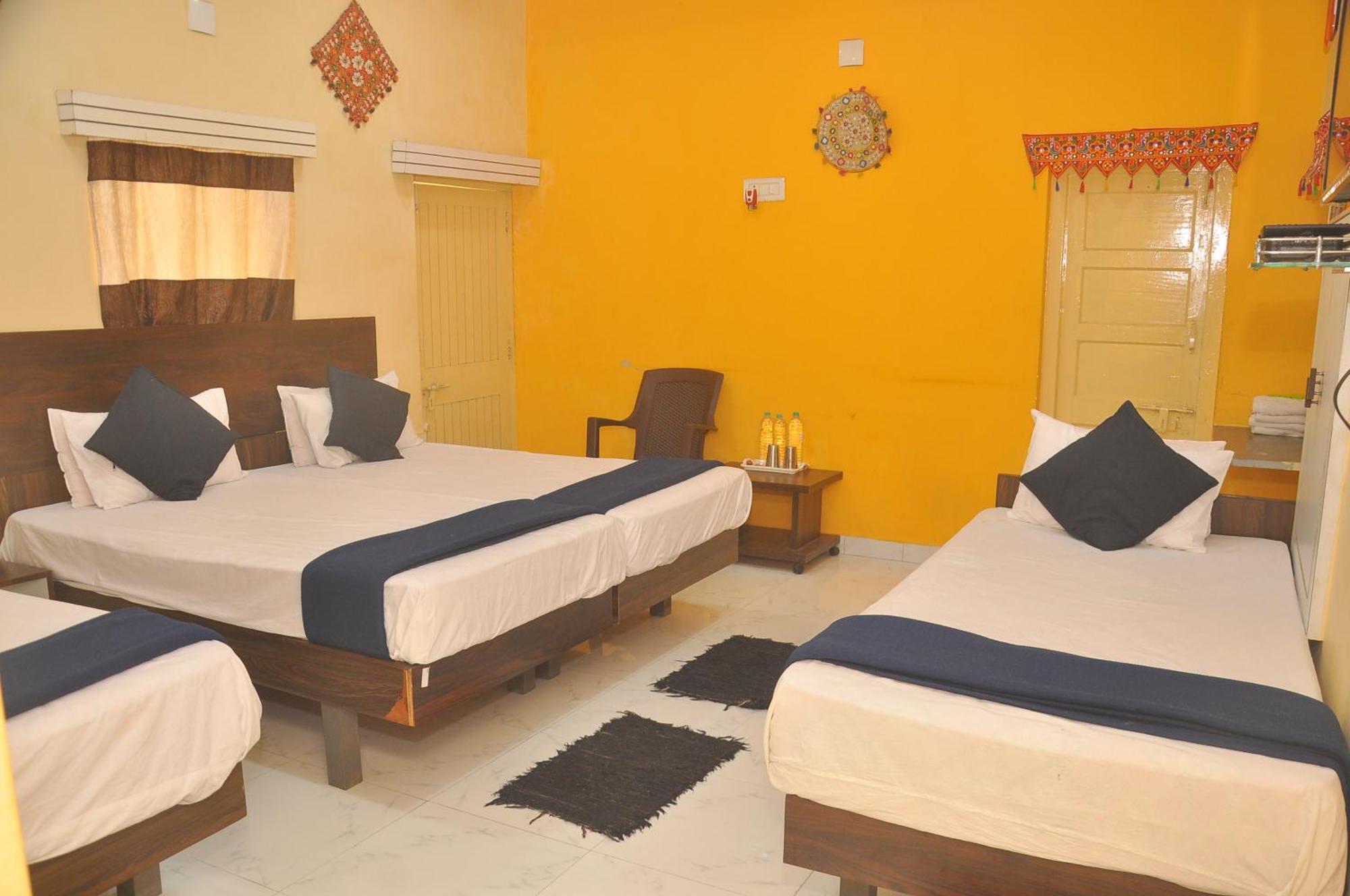 Chitrakut Bungalows Dwarka (Gujarat) Exterior foto